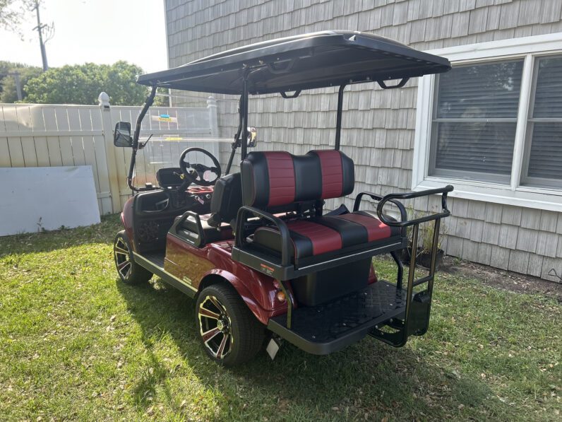 2025 Evolution Classic 4 Plus red 03200