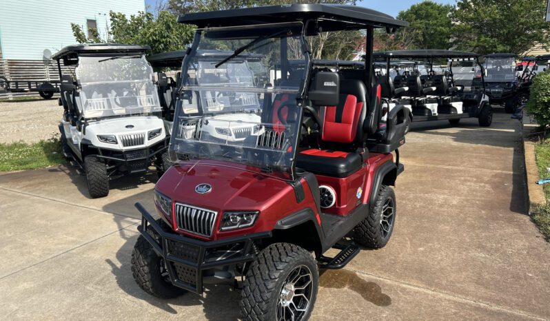 2025 Evolution D5 Maverick 2+2 red 4504