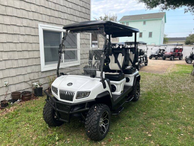 2025 D5 Maverick 4F white 4506