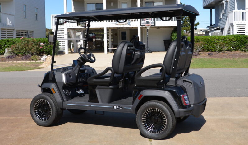 2025 Epic E40FX 1426