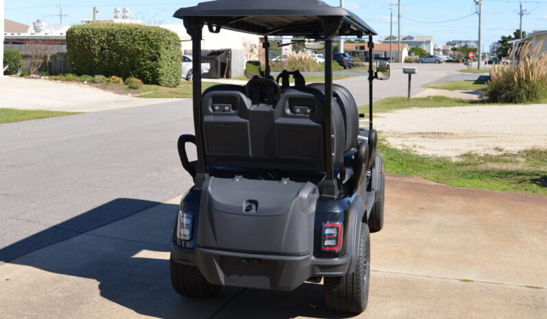 2025 Epic E40FX 1426