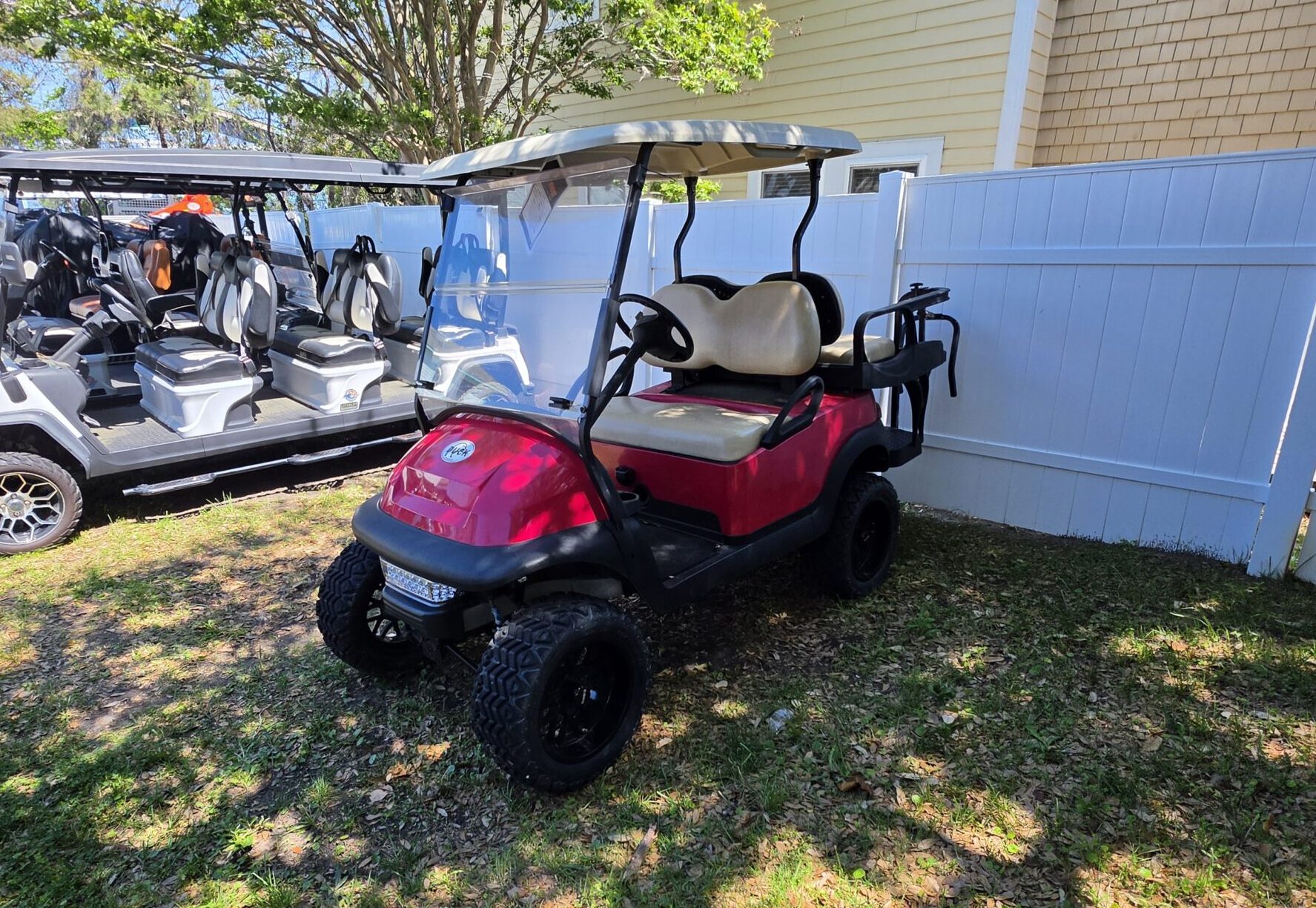 Club Car Red 2+2